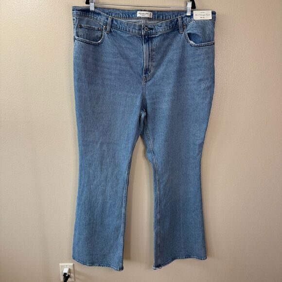 Abercrombie & Fitch The Vintage Flare High Rise Jeans - Picture 1 of 4